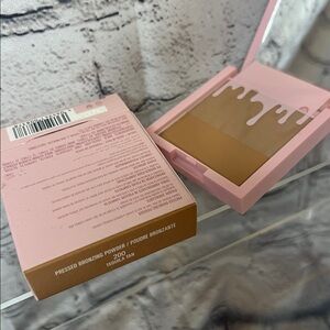 Kylie Cosmetics Bronzing Powder in Pink Packaging